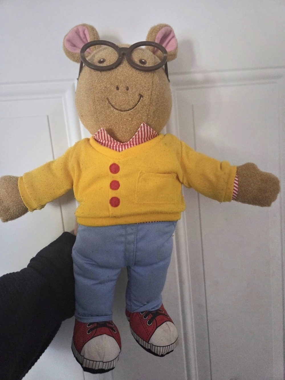 Playskool Talking Arthur Plush Doll Yellow & Blue